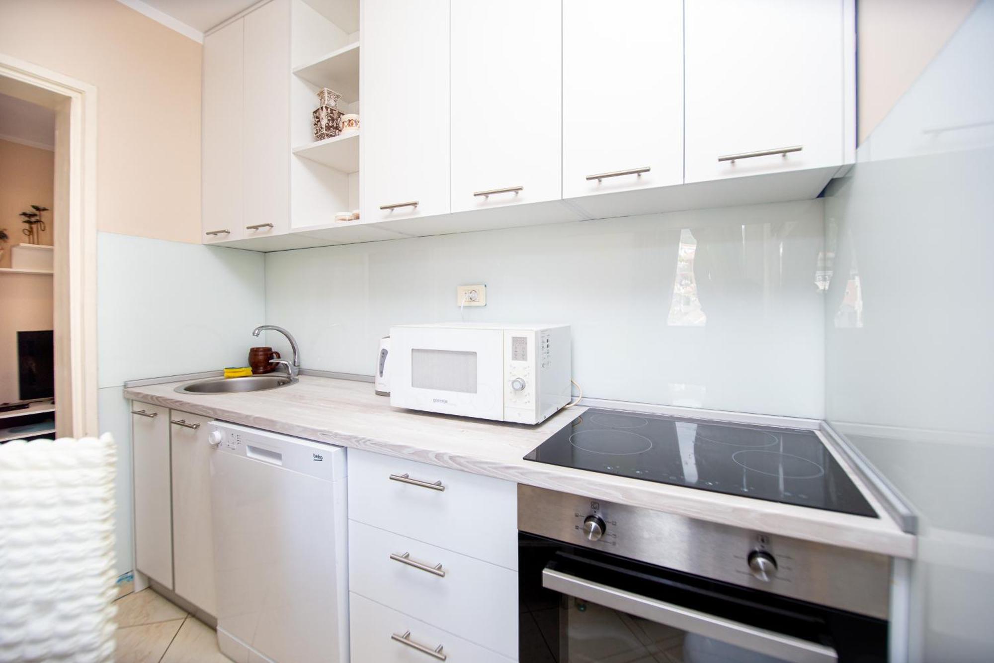 Fairytale 1 And 2 Apartment บุดวา ภายนอก รูปภาพ